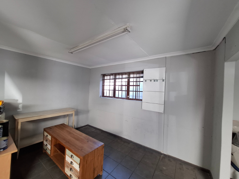 To Let commercial Property for Rent in Montague Gardens Western Cape